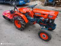 trator kubota com capinadeira