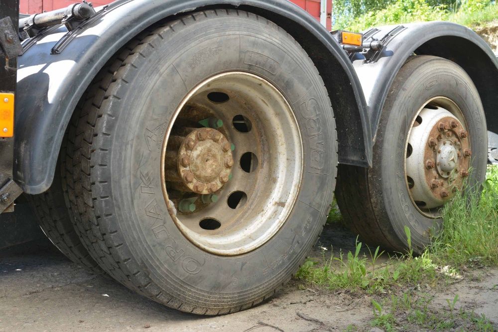 Продам MERCEDES Actros 2540