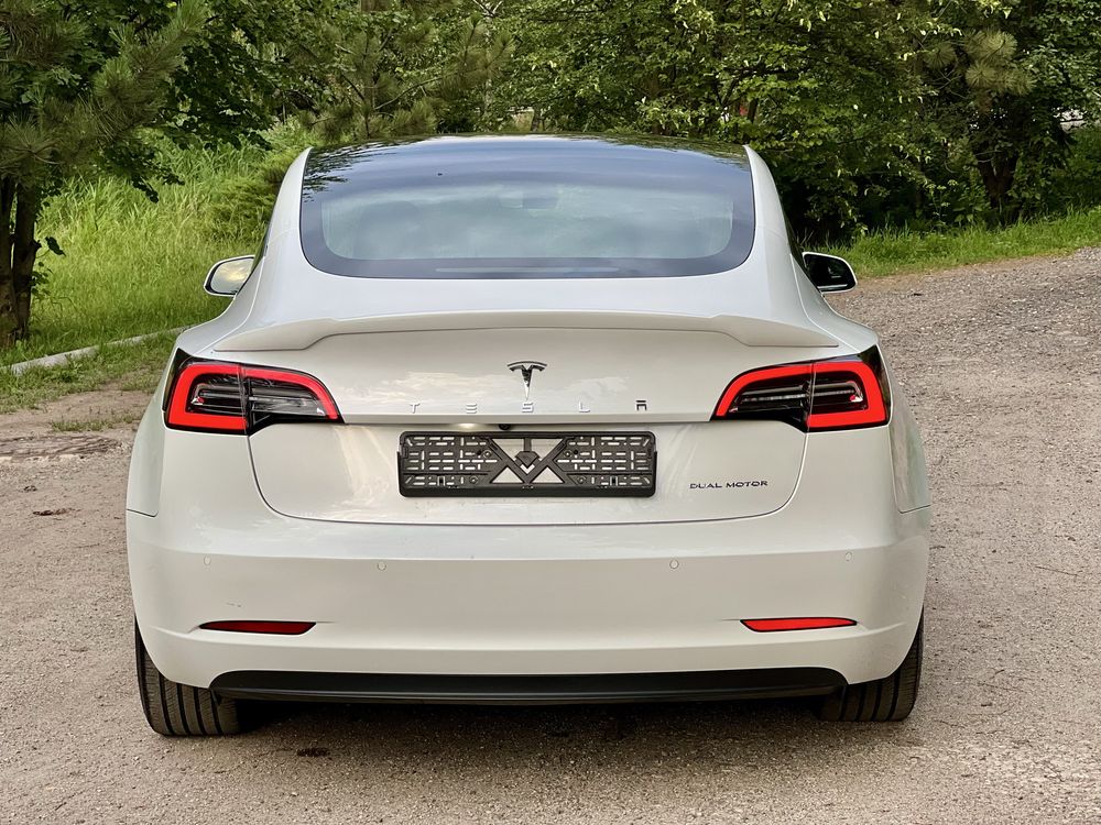 Tesla Model 3 Long Range Dual Motors