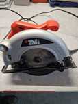 Pilarka tarczowa Black & Decker