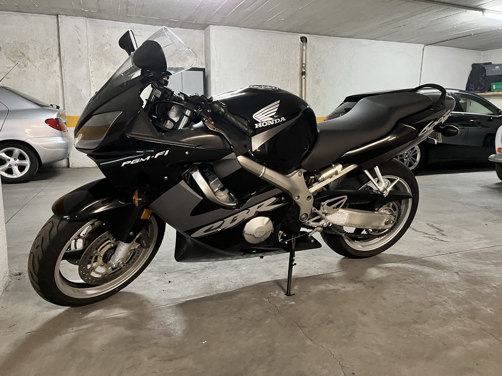 Cbr 600 f4 i cbr600