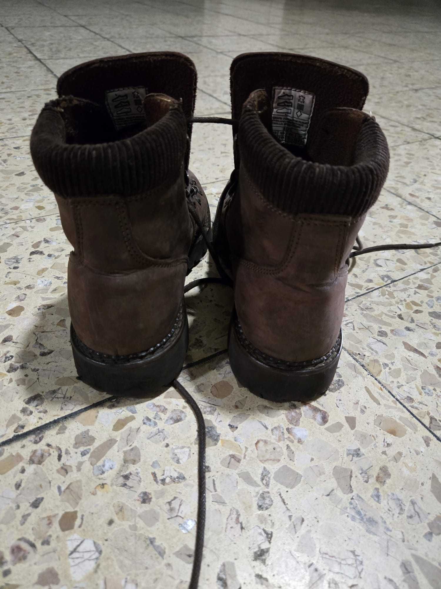 Bota camurça AIGLE