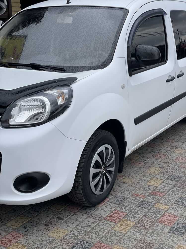 Renault Kangoo 1.5 81 kw  пасажир оригінальний