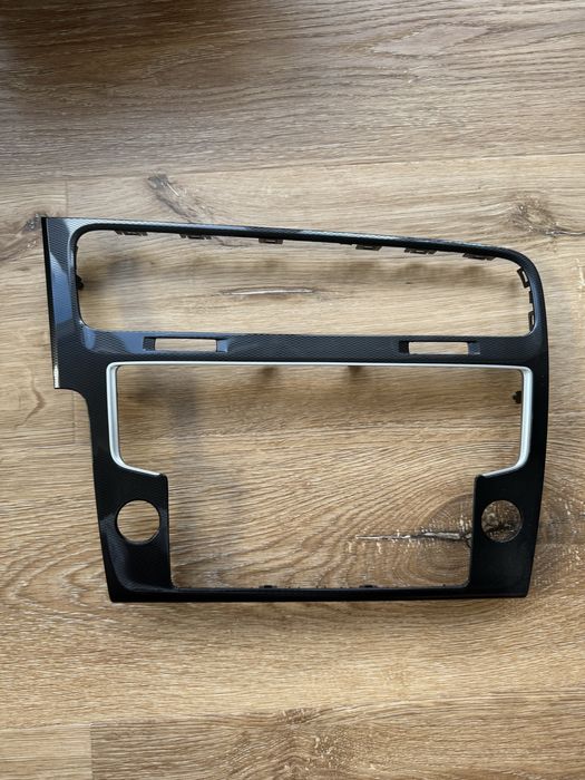 VW Golf VII GTI “Carbono”