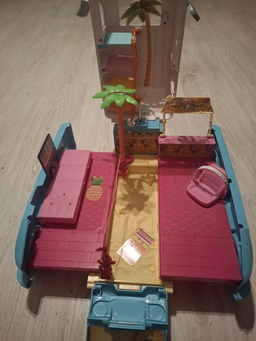 Kamper barbie niebieskie
