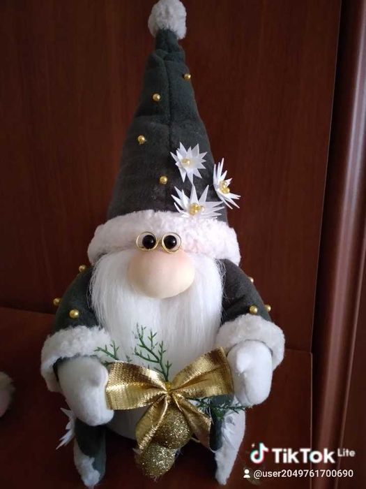 Гном -новорічний подарунок