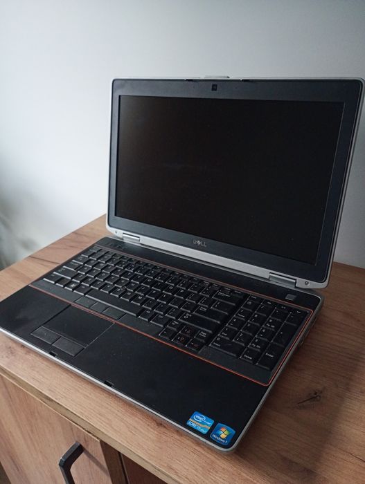 Laptop DELL Latitude E6520