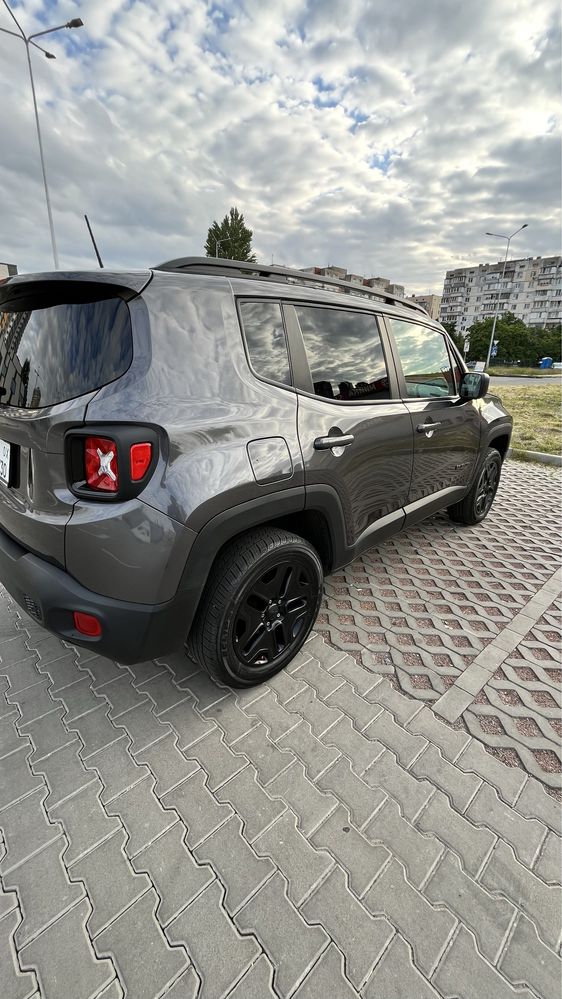 Продам Jeep Renegade