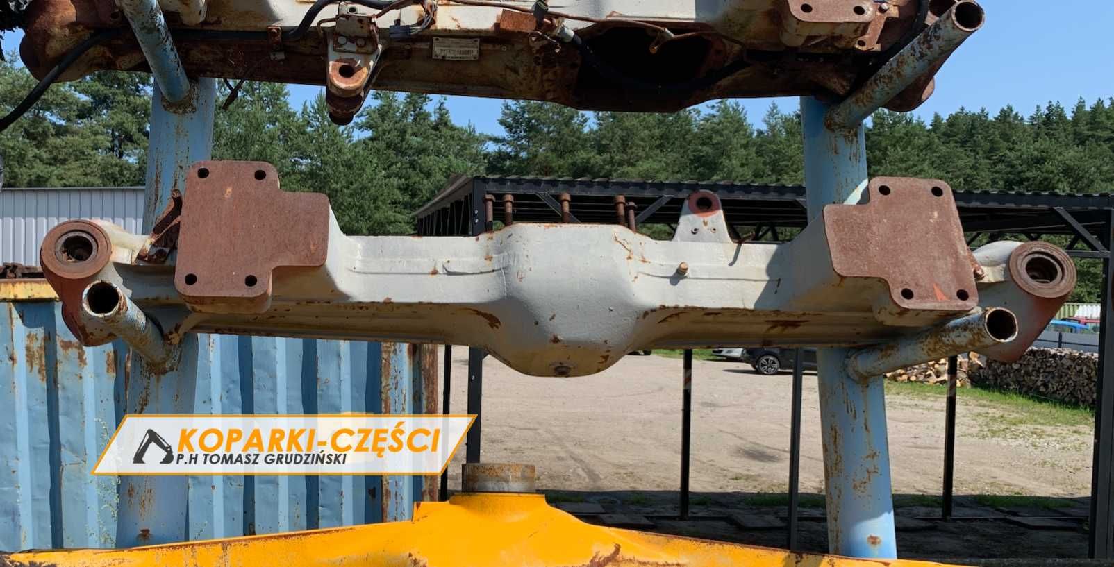 Belka mostu tylnego Fermec 965, Massey Ferguson 965, CASE 595