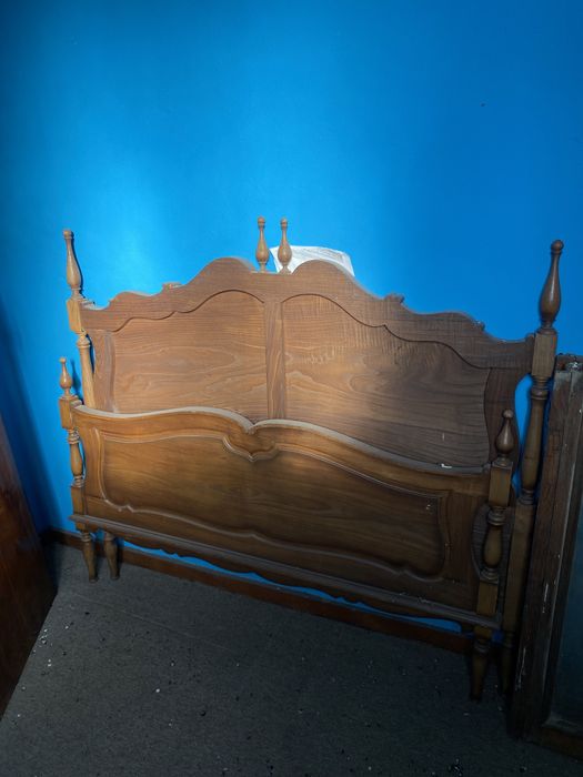 Mobiliario para quarto madeira maciça