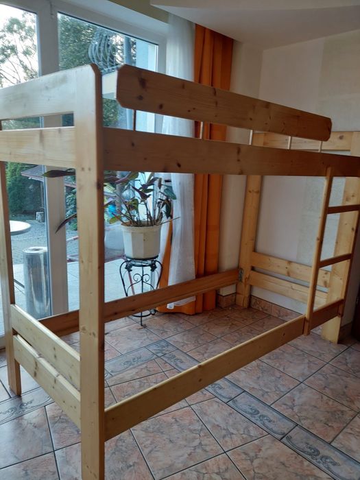 Łóżko sosnowe piętrowe 90*200 cm stan bdb