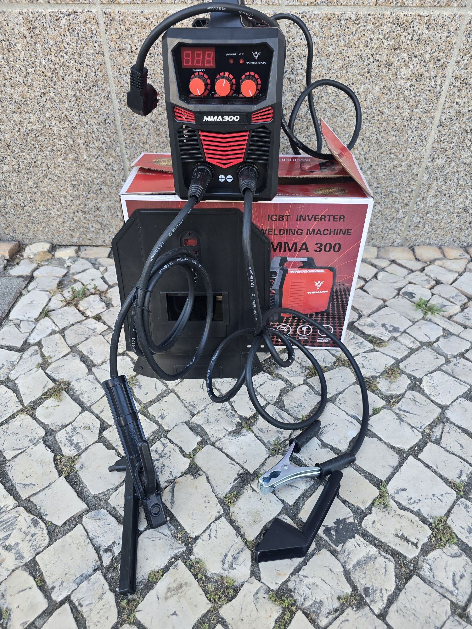 Aparelho de Soldar Inverter 300 A novo

90 €

Descrição

Widma