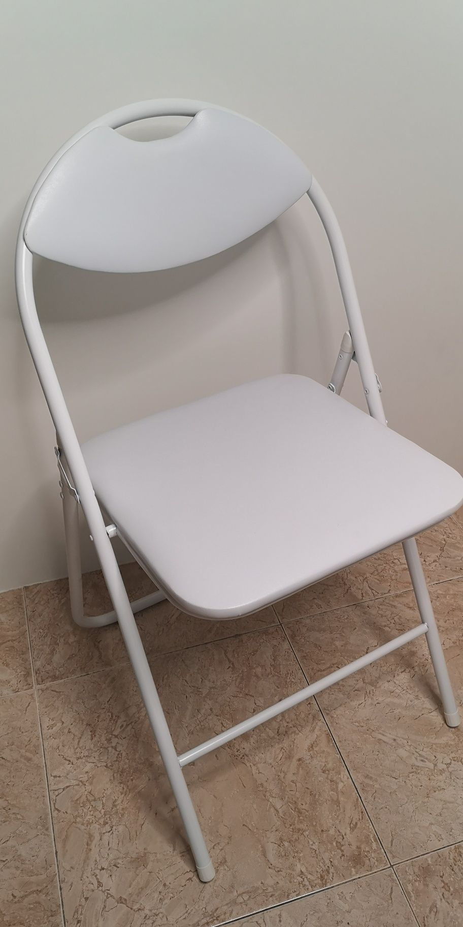 Cadeira Branca dobrável