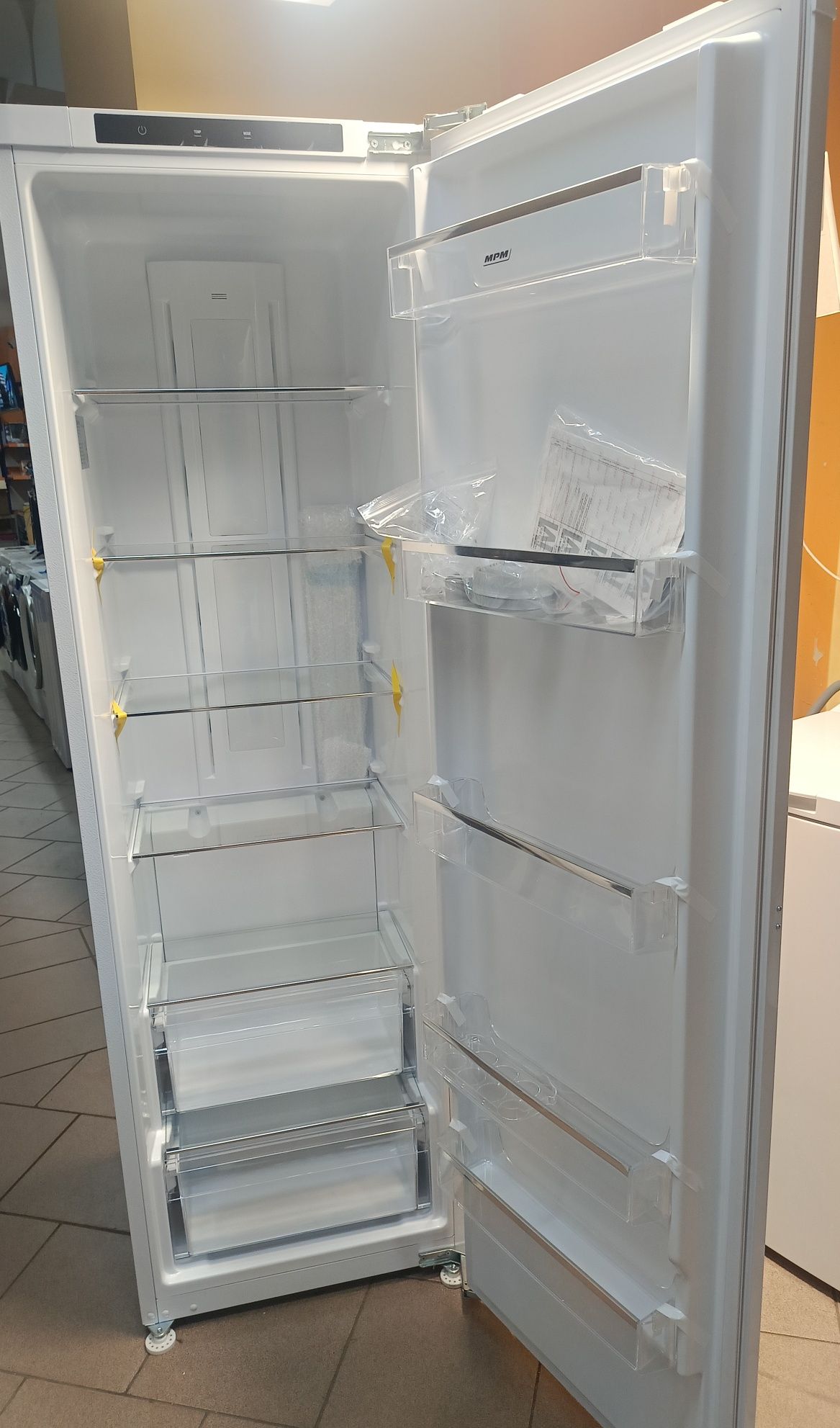 Lodówka do zabudowy MPM Lodówka do zabudowy MPM-259-KBI-16/E