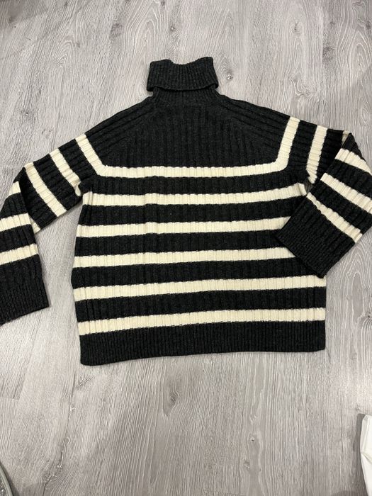 Светри H&M жіночий XS