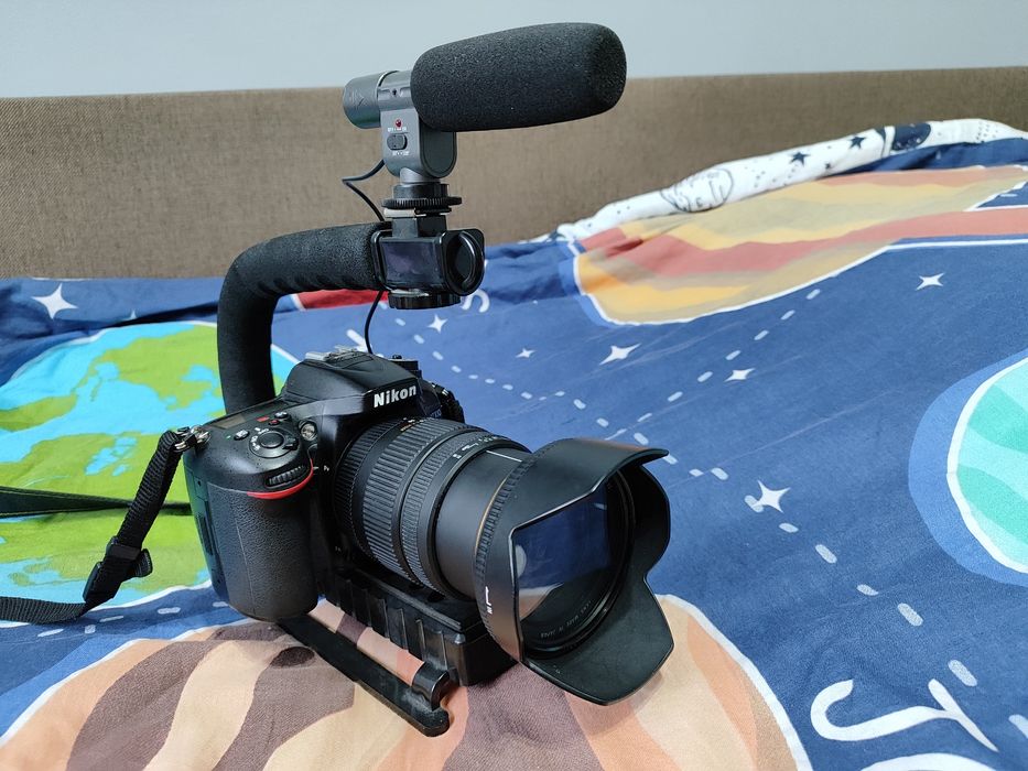 Nikon D7100 Sigma DC 17-50 F/2.8 EX HSM + torba, lampa błyskowa i inne