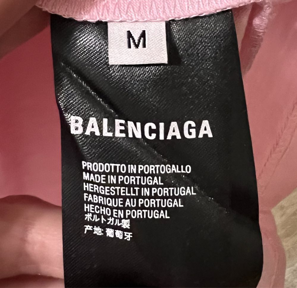 Футболка Balenciaga
