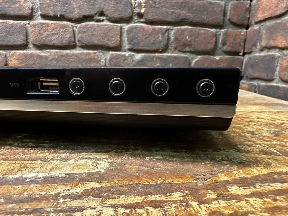 Odtwarzacz DVD Manta z pilotem  HDMI