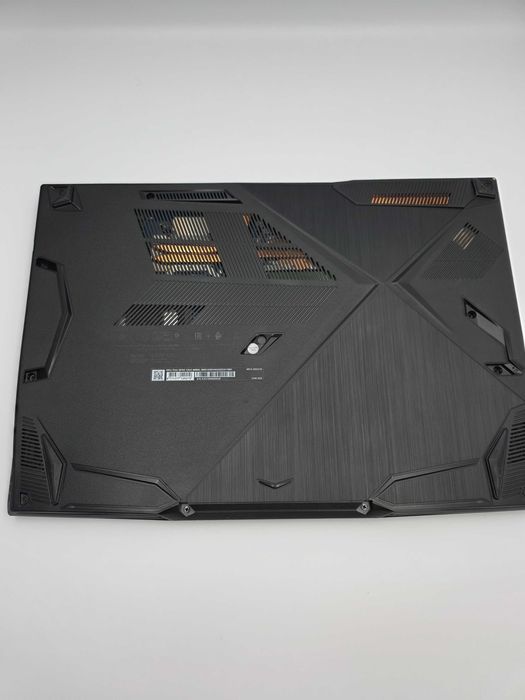 Laptop MSI Thin GF63 12UC-685NL SSD 512GB GWARANCJA 6 miesięcy WYSYŁKA