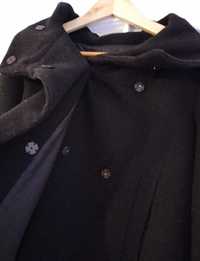 Czarny, krótki płaszcz z kapturem - ZARA - rozmiar M