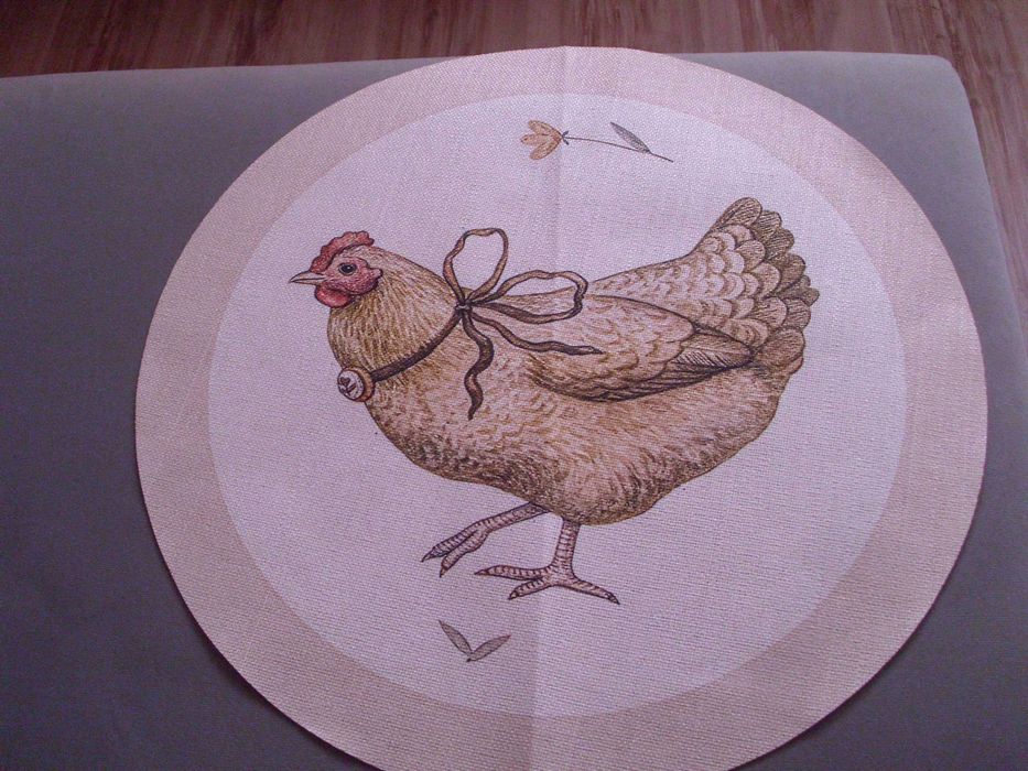 serwetki podkładki maty wielkanocne na stół komody kura wyprzedaż teks