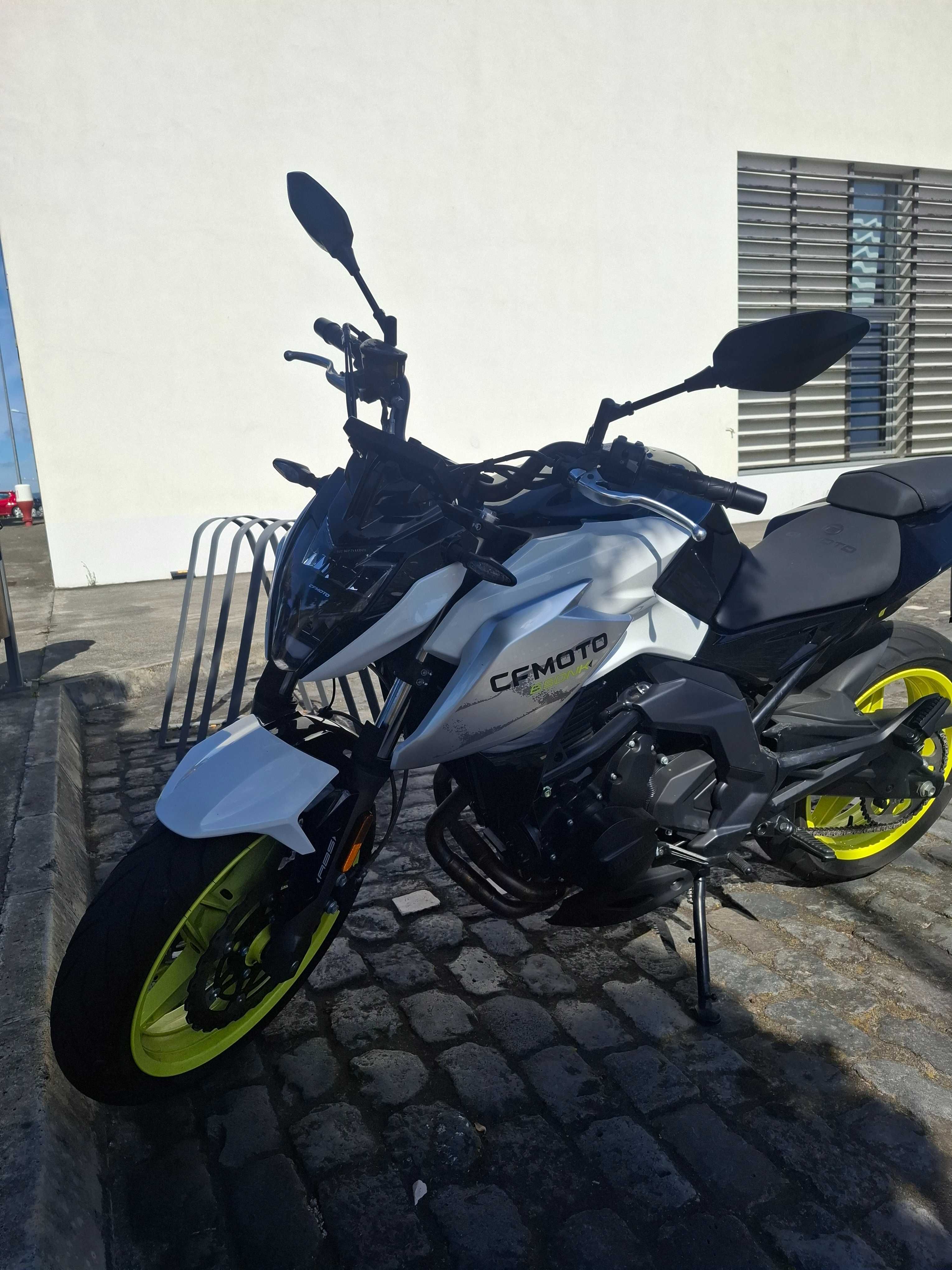 Moto CF 650 NK 2023
