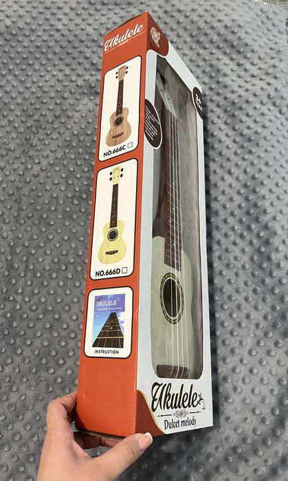 Гітара дитяча, ukulele