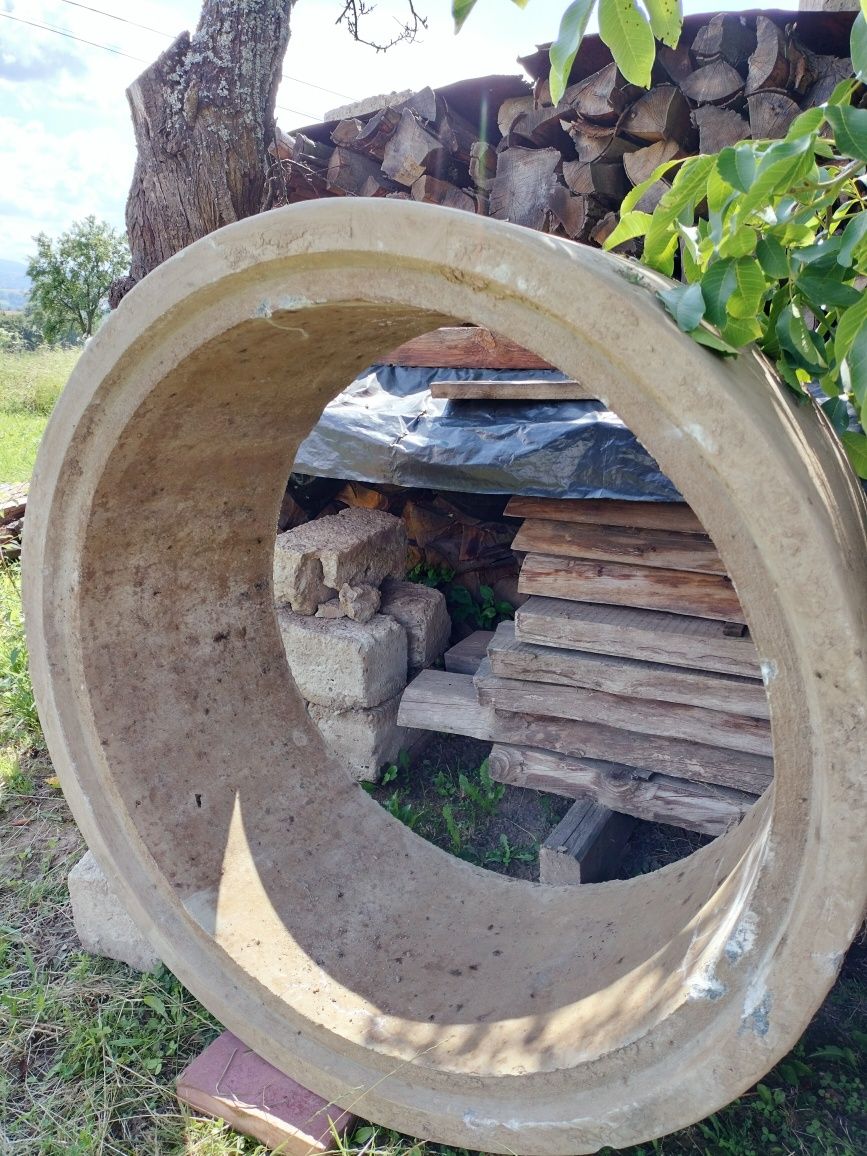 Krąg betonowy, studzienny 120 x 100 x 50 cm
