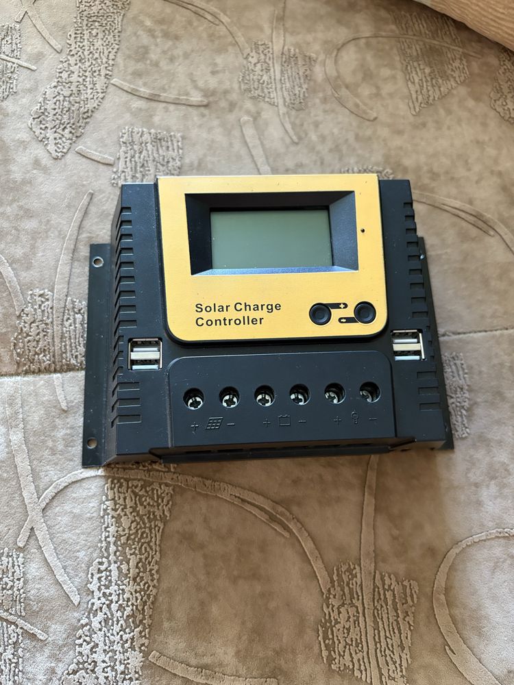 PWM контролер для сонячних панелей 80 А