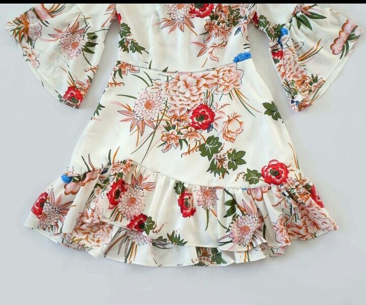 Нове літнє плаття  розмір S