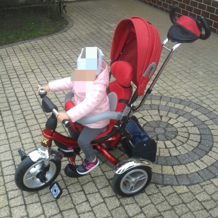 Rowerek trójkołowy czerwony