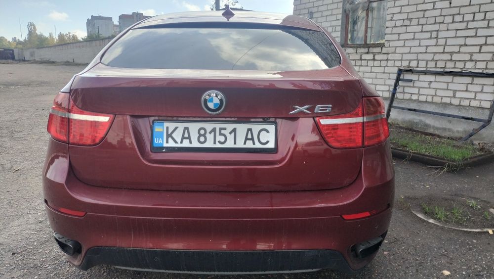 BMW X6 4.4 бензин