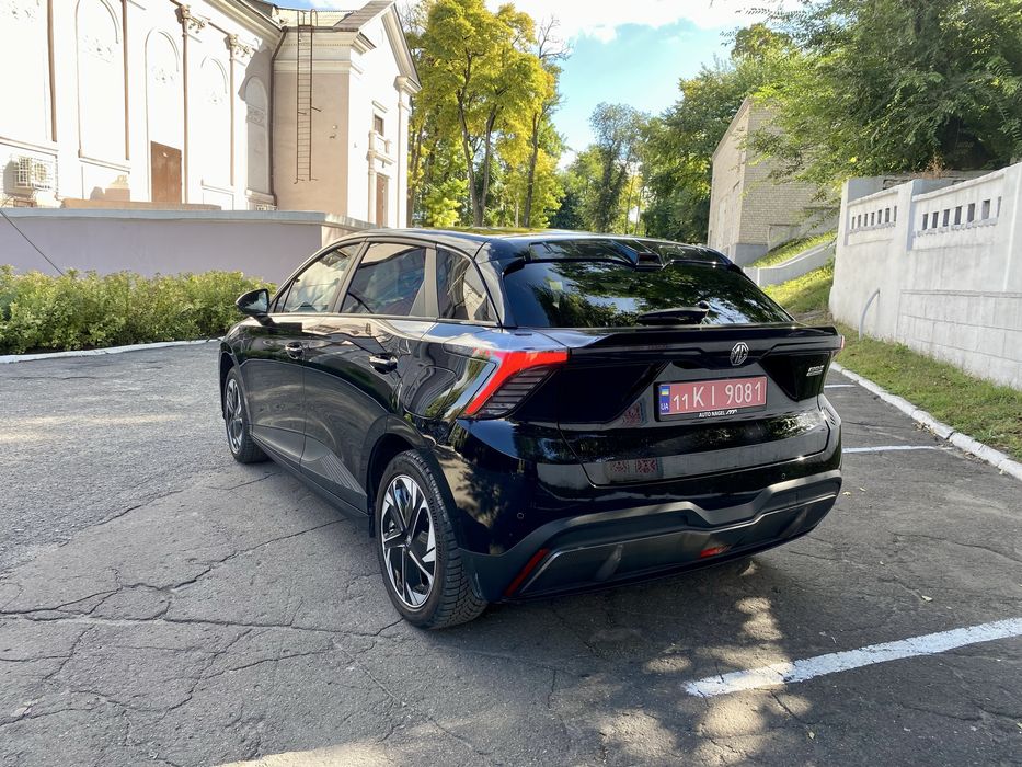 MG 4 2023.          .