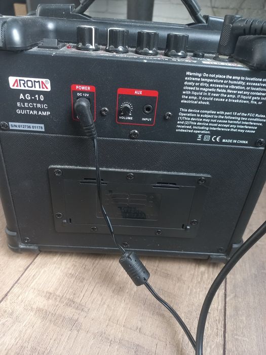Комбик для гитары Аroma