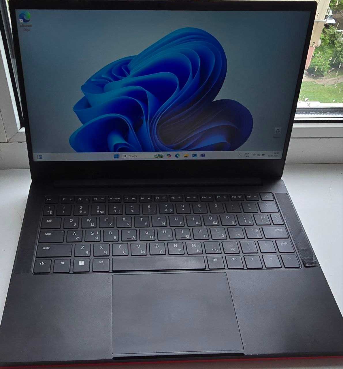 Razer Blade Stealth 13 (RZ09-02810E71)