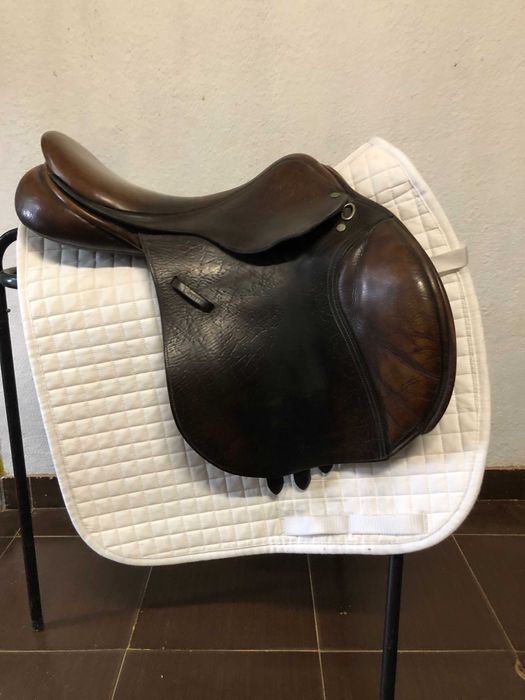 County Innovation sela de salto 17"