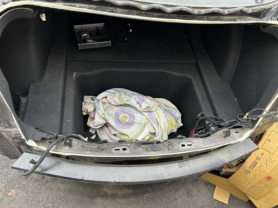 Tesla model 3 четверть