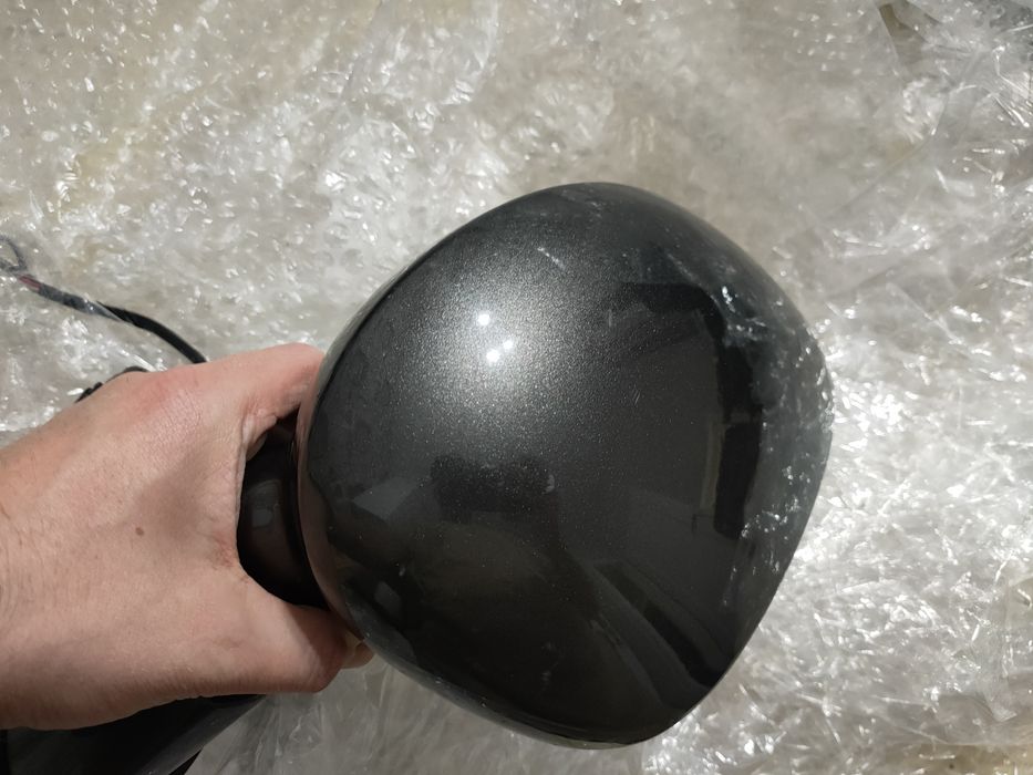 Challenger дзеркало праве 14-23р / зеркало челенжер dodge