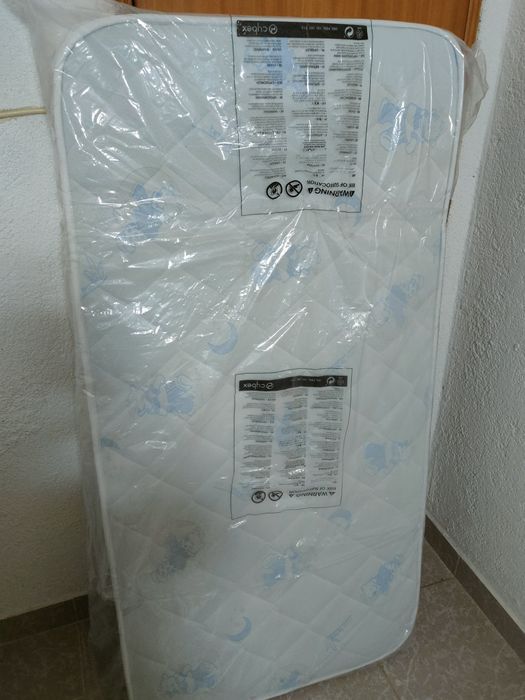 Colchão Dulces Suenos 137x67cm (Molas Côco Látex)