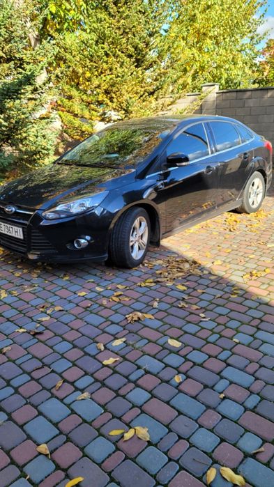 Продам Ford Focus 1.6 автомат. 2012г