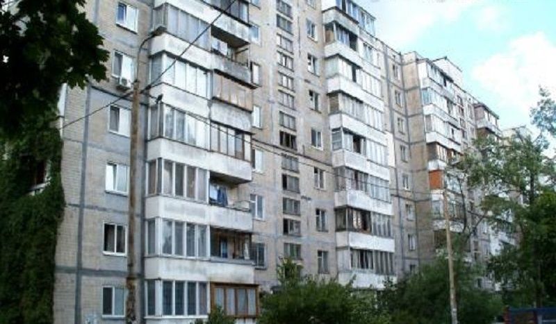 Без% продаж 3х комнатной квартиры Березняки  миколайчука(Серафимовича