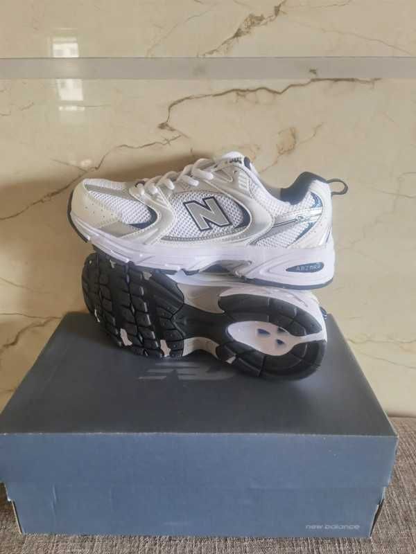 New Balance 530 White Silver Navy 37