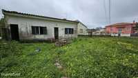 Terreno em Dona Maria, Sintra: Vida Rural Próxima à Cidade