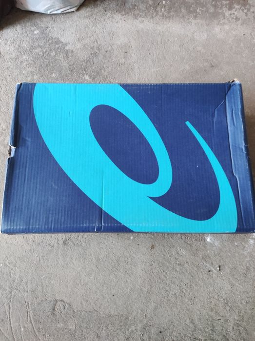 Продам кросівки чоловічі. ADIDAS..