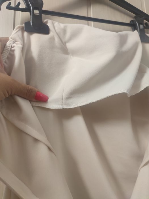 Nowa kremowa sukienka r.M/L