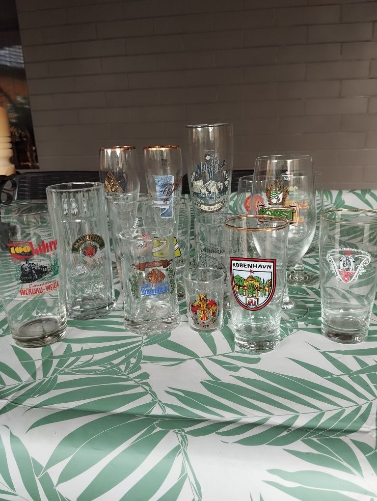 Zestaw szklanek kufli DDR