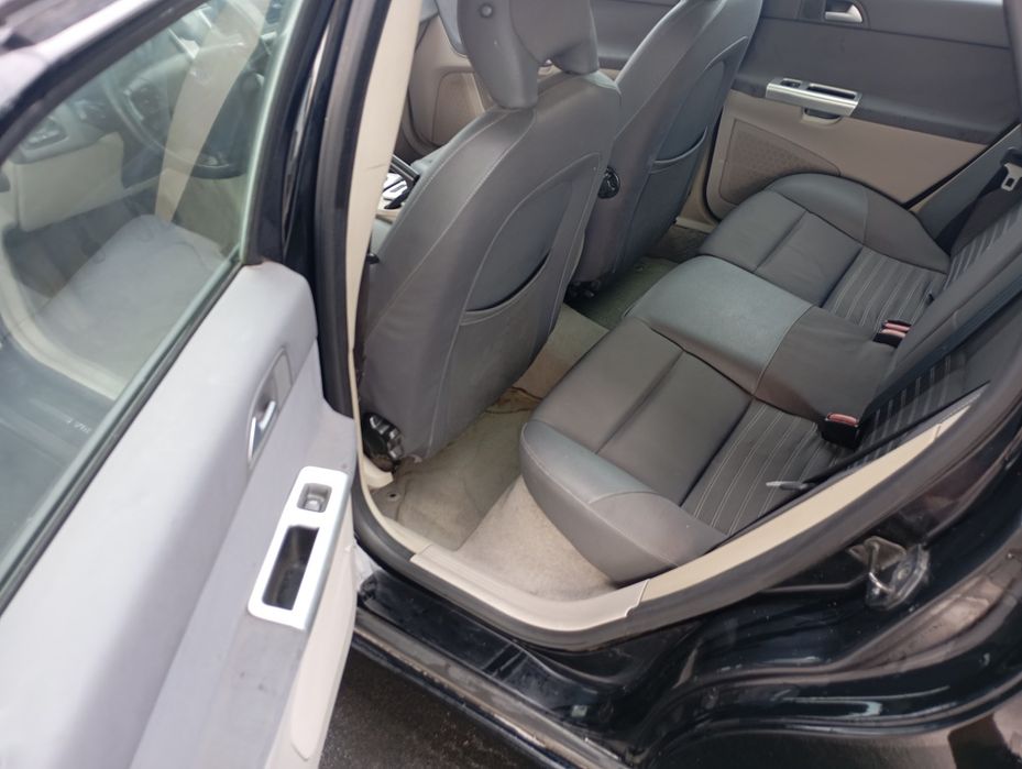 Volvo v50 impecável