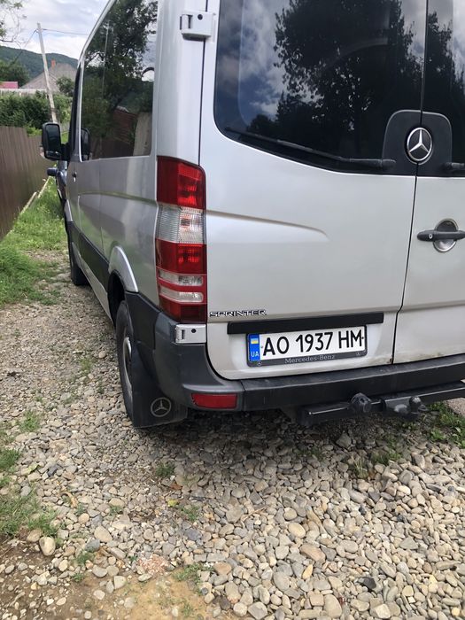 Мерседес спрінтер