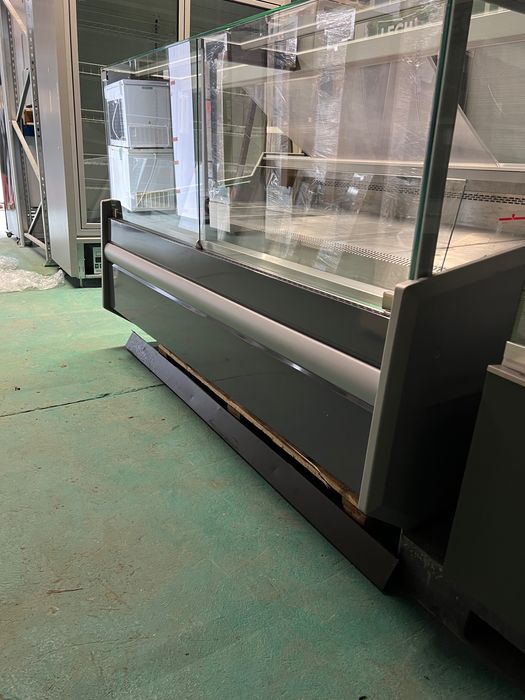 Na sprzedaż witryna chłodnicza IGLO