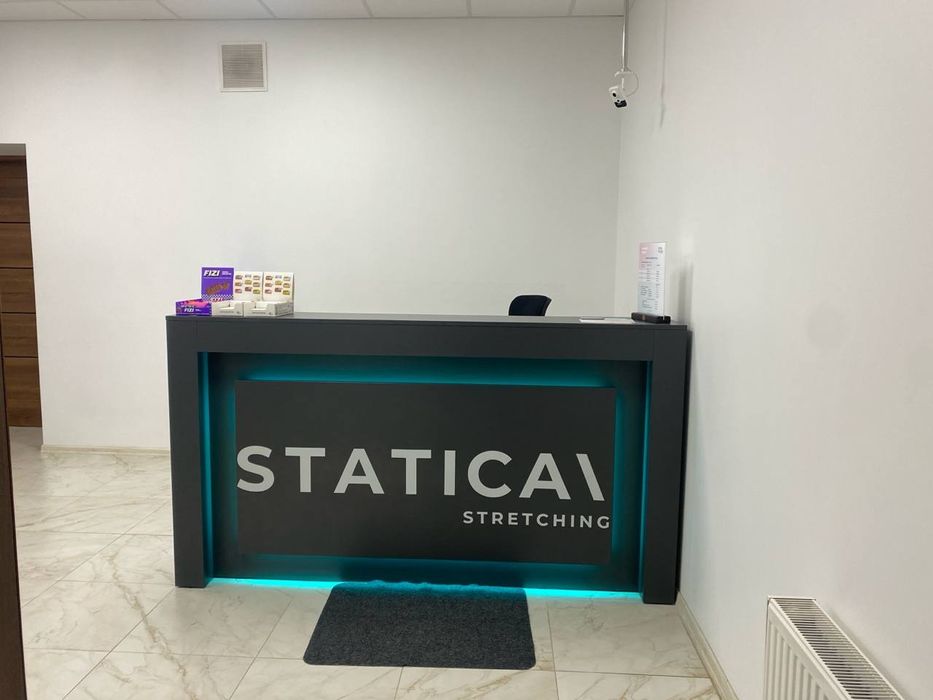 Виготовлення нестандартних офісних меблів! Ресепшн| Столи| Шафи| Тумби